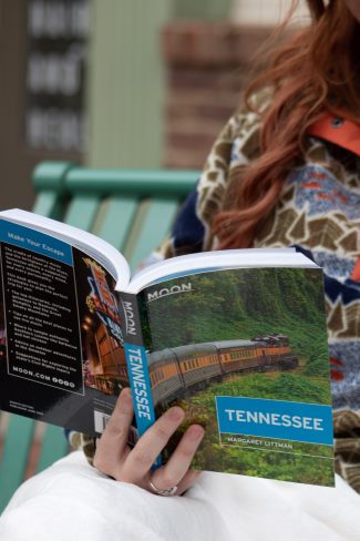 Tennessee Guide Book